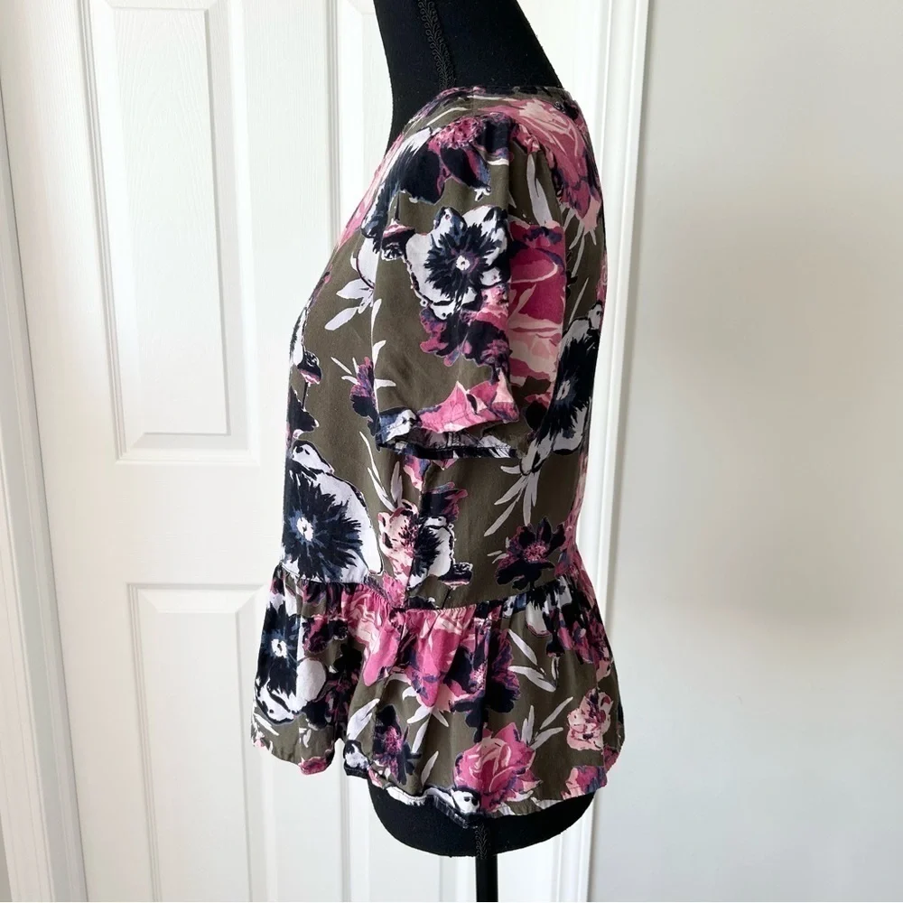 Vila  Floral Print Peplum Hem Babydoll Blouse - Picture 2 of 11